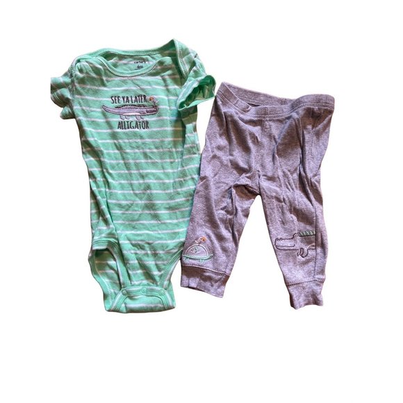 Carter's 6 month See Ya Later Alligator Green Striped Outfit Baby Boy - Picture 1 of 5